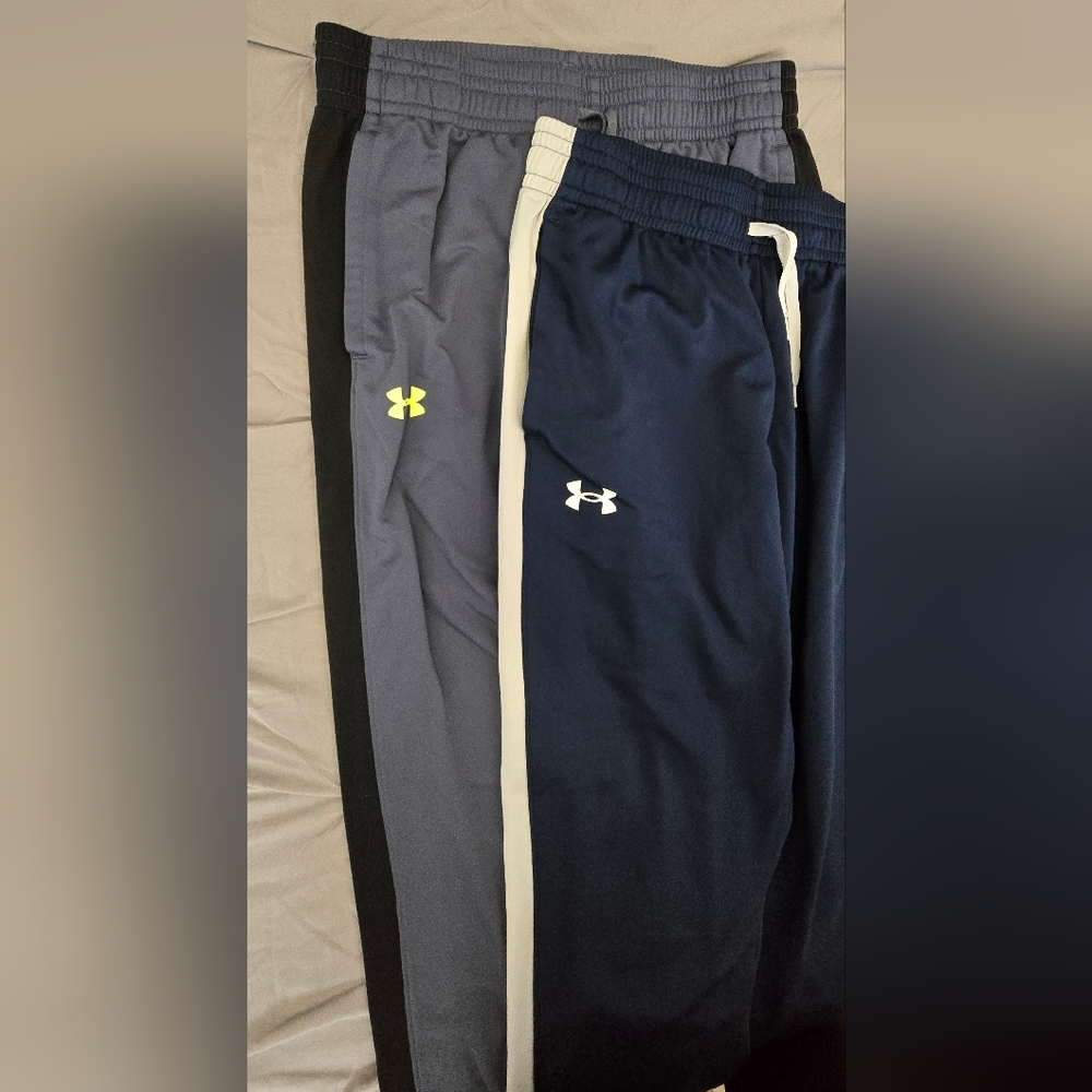 2-pk Mens Under Armour Loose Fit Joggers. Navy/Gray, Blue/black Drawstring Waist
